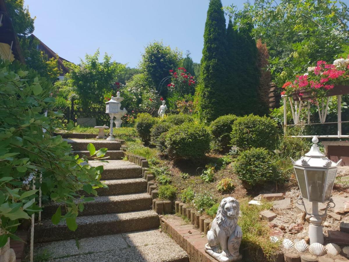 6 Schulstrasse Apartment Biebertal Bagian luar foto